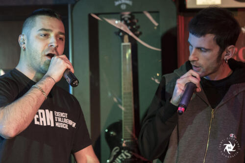 Lágrimas de Sangre en_Canta_dos